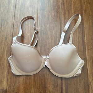 Skims weightless Demi bra